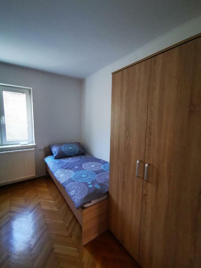 Apartmaji Tomsic Mojstrana Eksteriør bilde